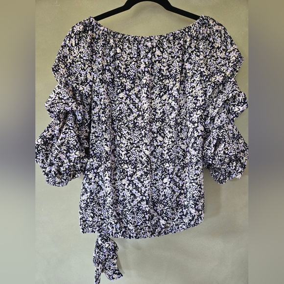 CeCe | Off-The-Shoulder Floral Blouse, Size S - Picture 3 of 7
